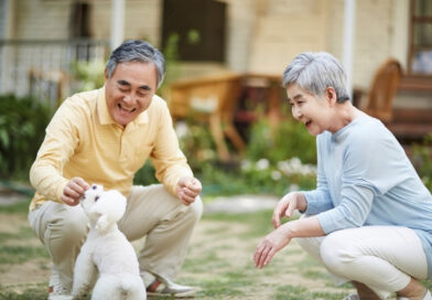 아파도 내집에서 살고싶다…노인 50%